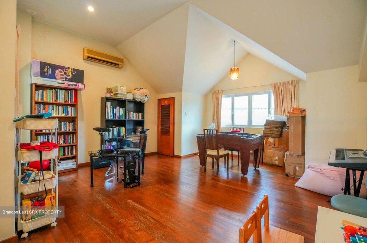 Sembawang Hills Estate (D20), Semi-Detached #467268031